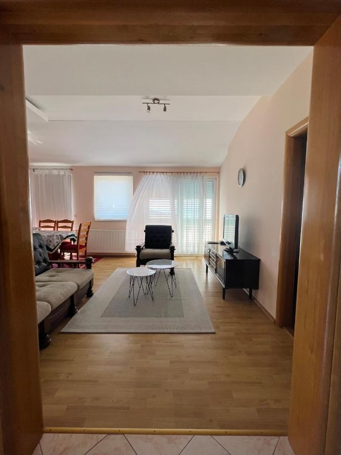 Apartments Maria Makarska Exterior photo