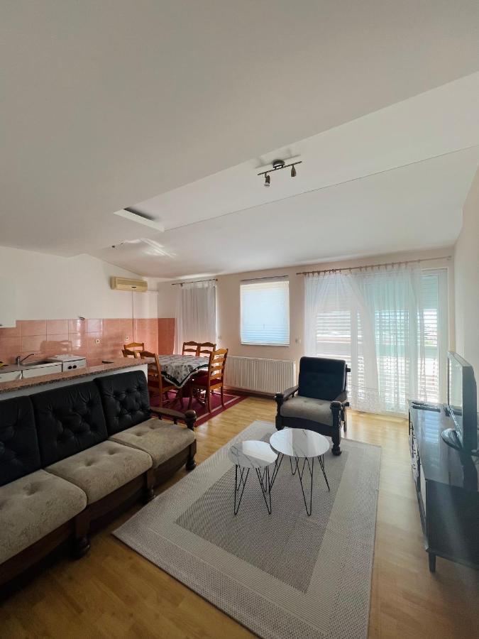 Apartments Maria Makarska Exterior photo